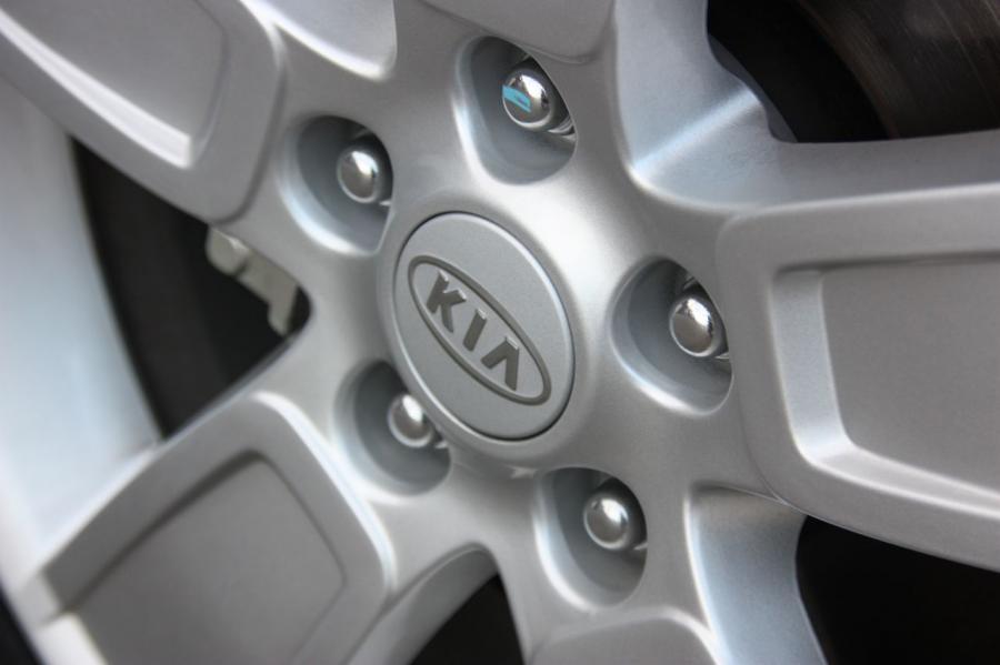  Kia Soul 2010 года  (фото 45 из 49)